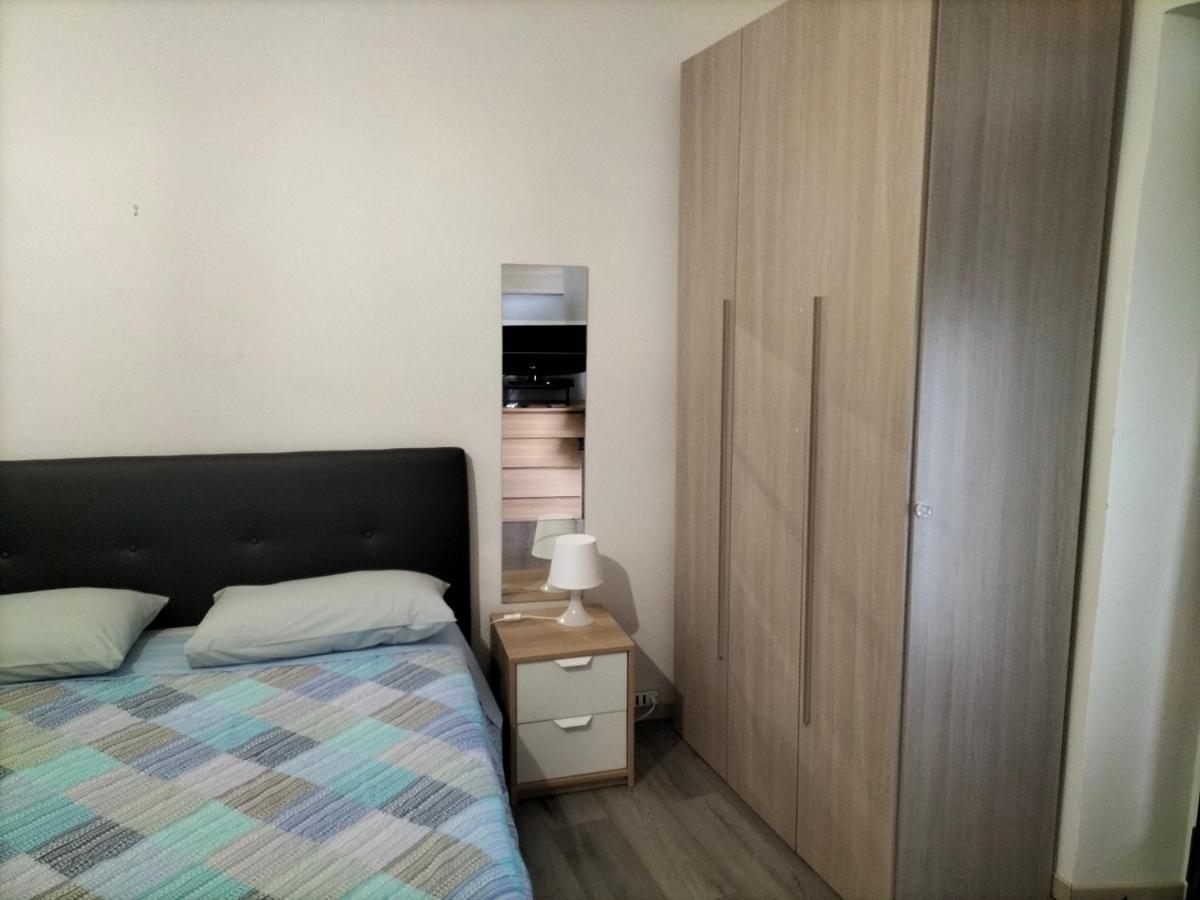 Affitti Brevi Ferrera Monolocale Ferrera 20 Minuti Da Rho Fiera E San Siro Apartman Bareggio Kültér fotó